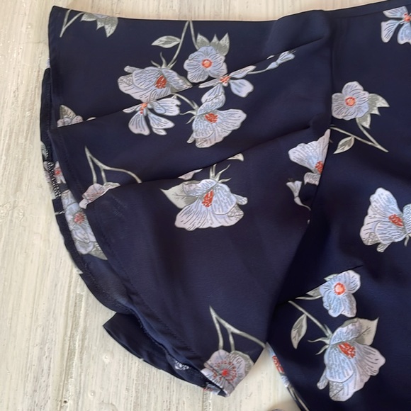 JACK BY BB DAKOTA Let’s Wrap Sapphire Blue Floral Short Sleeve Dress Size Large - Picture 8 of 16